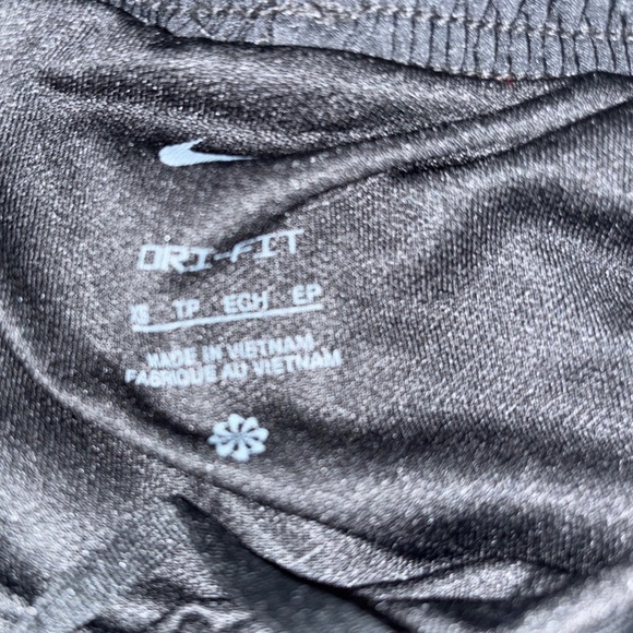 Nike Dri-FIT Tempo Printed Running Shorts Black and Grey Size: XS - Picture 4 of 4